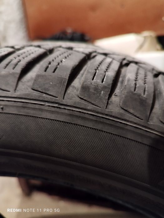 Зимни гуми лауфен 205/55/16