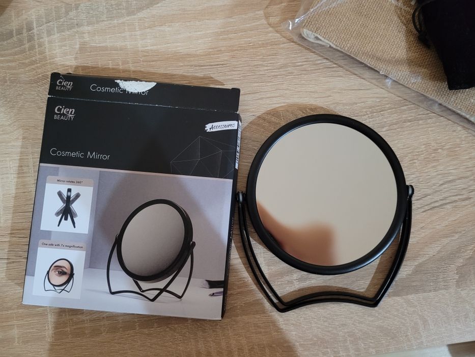 Козметични принадлежности