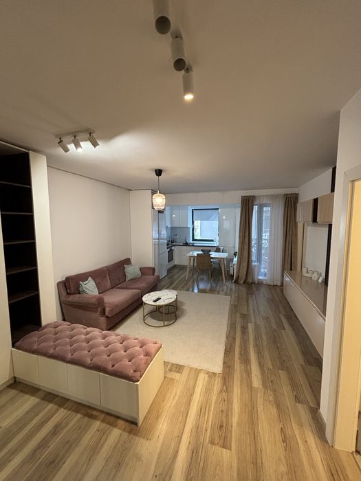 Apartamente 2/3 camere