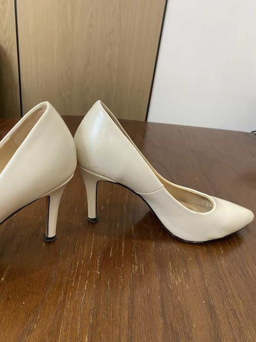 Туфли женские.