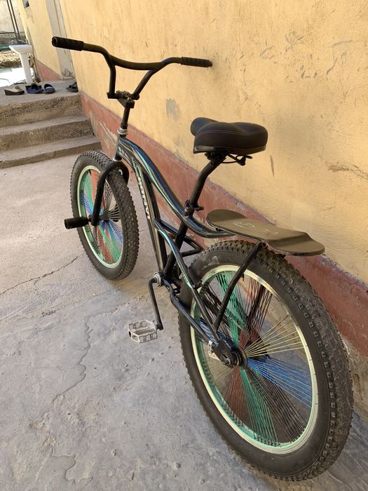 Velosiped bonvi sotladi