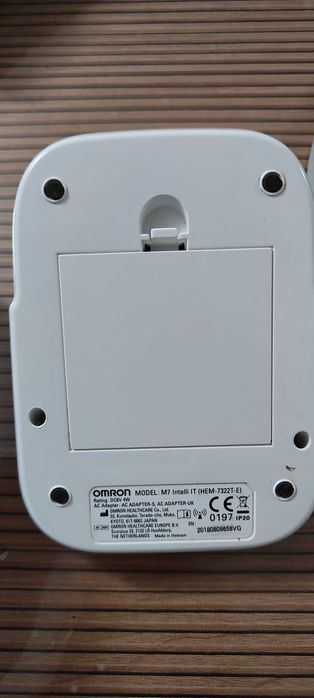 Omron M7 Intelli IT апарат за кръвно