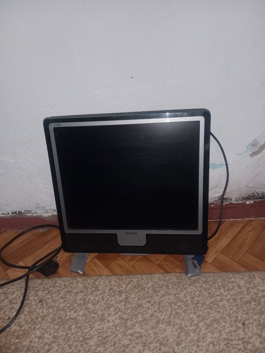 Продаётся офисный компьютер !!