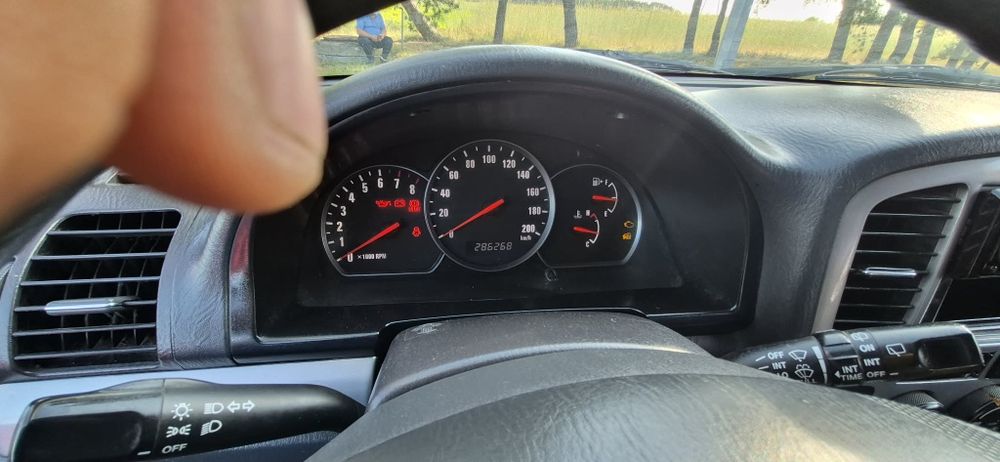 SUZUKI Vitara 2004 — imagine 4
