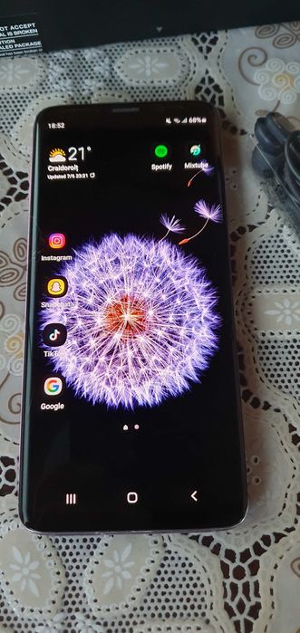 Vând telefon Samsung Galaxy S9 plus