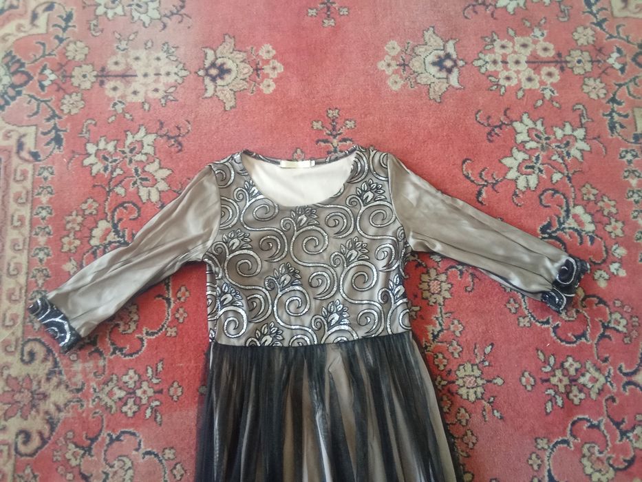 Срочно продам платье срочно