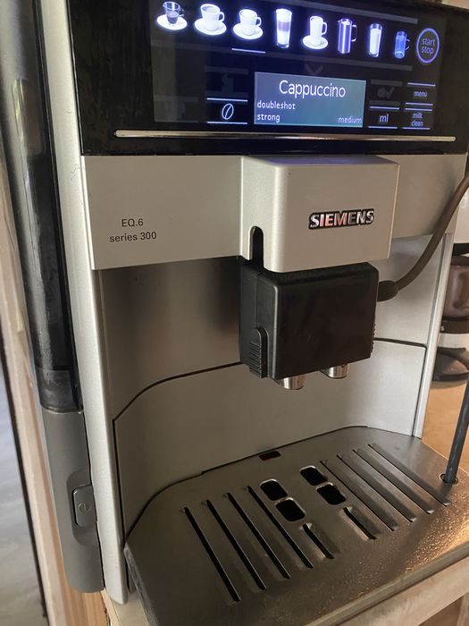 Кафеавтомат SIEMENS EQ6 series 300