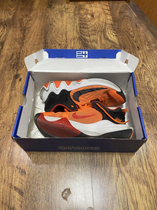 Запазени Nike Giannis Immortality 2