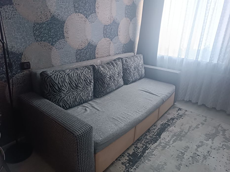 Продам диван раскладной