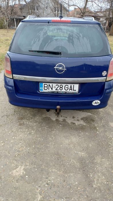 Vând Opel Astra h