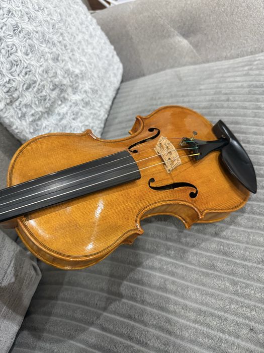 Vioara clasica 4/4 facuta de lutier in Budapesta