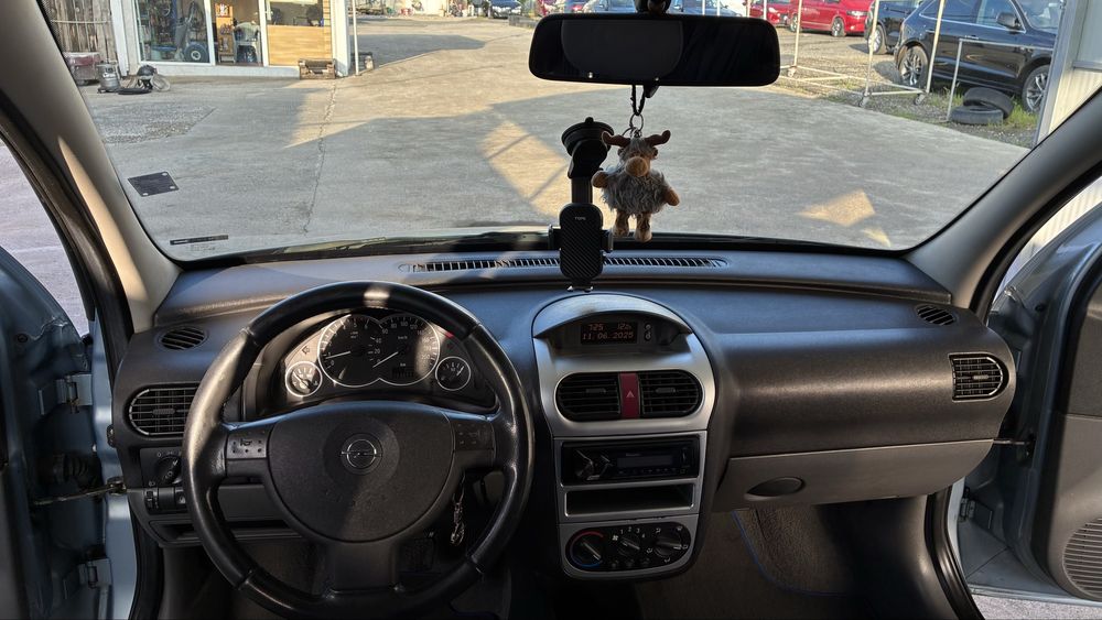 Опел комбо 1.7 дизел   101к.с -пътнически пикап