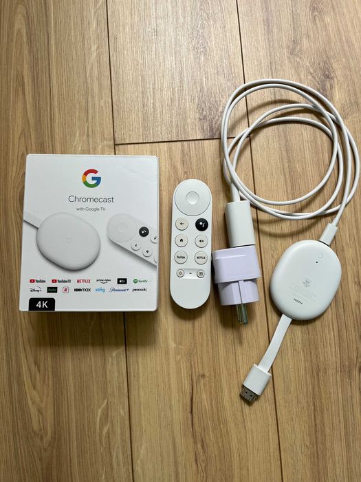 google chromecast 4K 400 RON