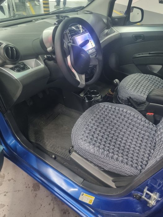 Spark 2015 yil 3 paz metan gaz navaroti bor