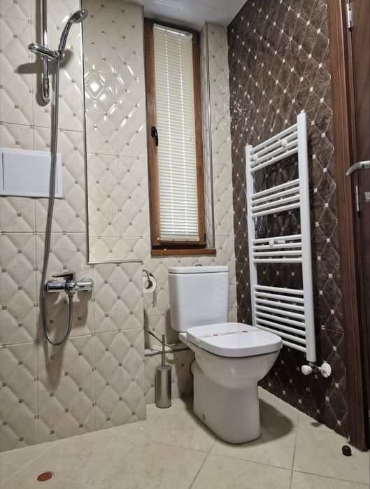 Продава хотел в гр. Павел баня