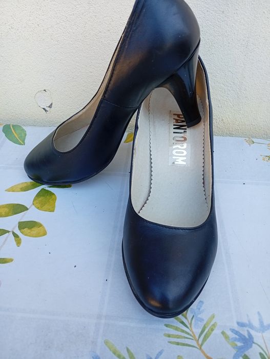 Pantofi dama piele intoarsa