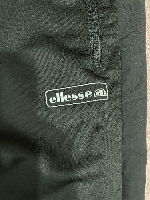 Pantaloni ellesse