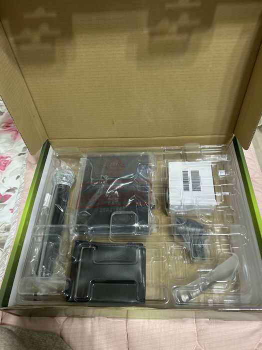 микрофон Shure BLX4R черный