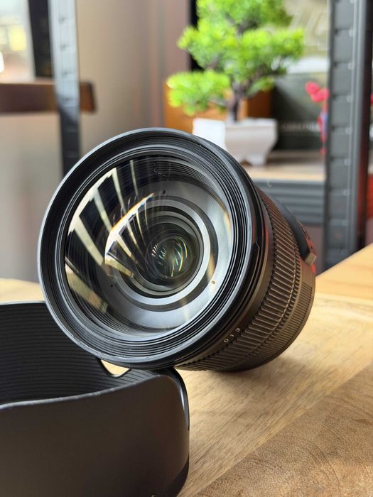 Obiectiv Sigma 24-105 F4