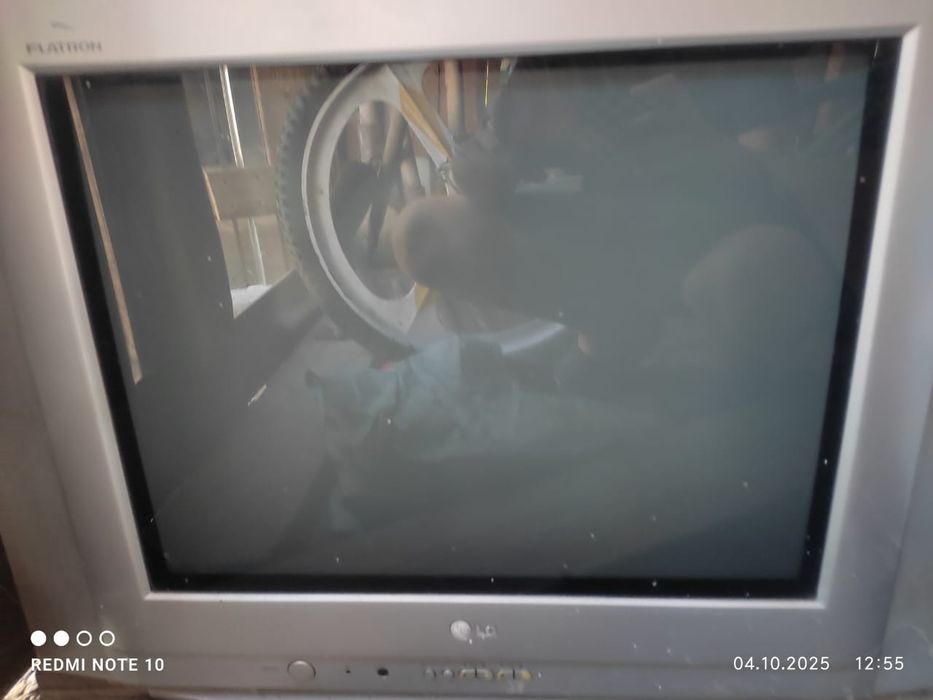 Продам 2 телевизора