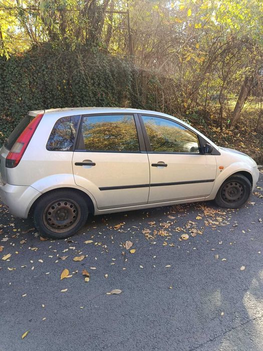 FORD Fiesta 2004 — imagine 4