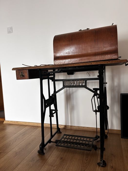 Masina de cusut Durkopp