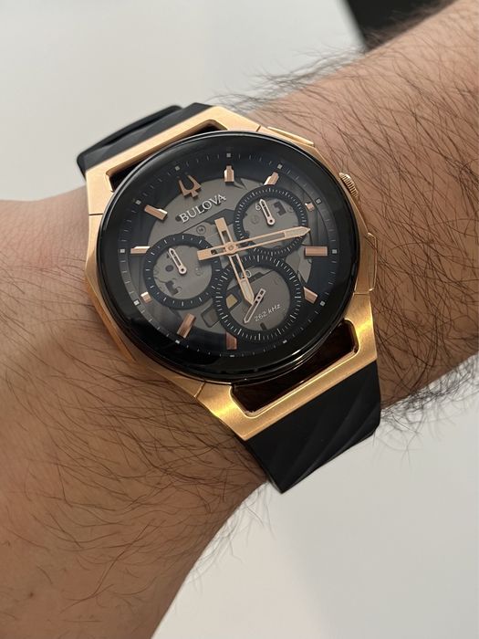 Bulova CURV 98A185 -цена подлежи на коментар