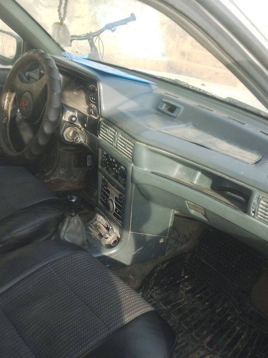 Mashina idalni 1997yil