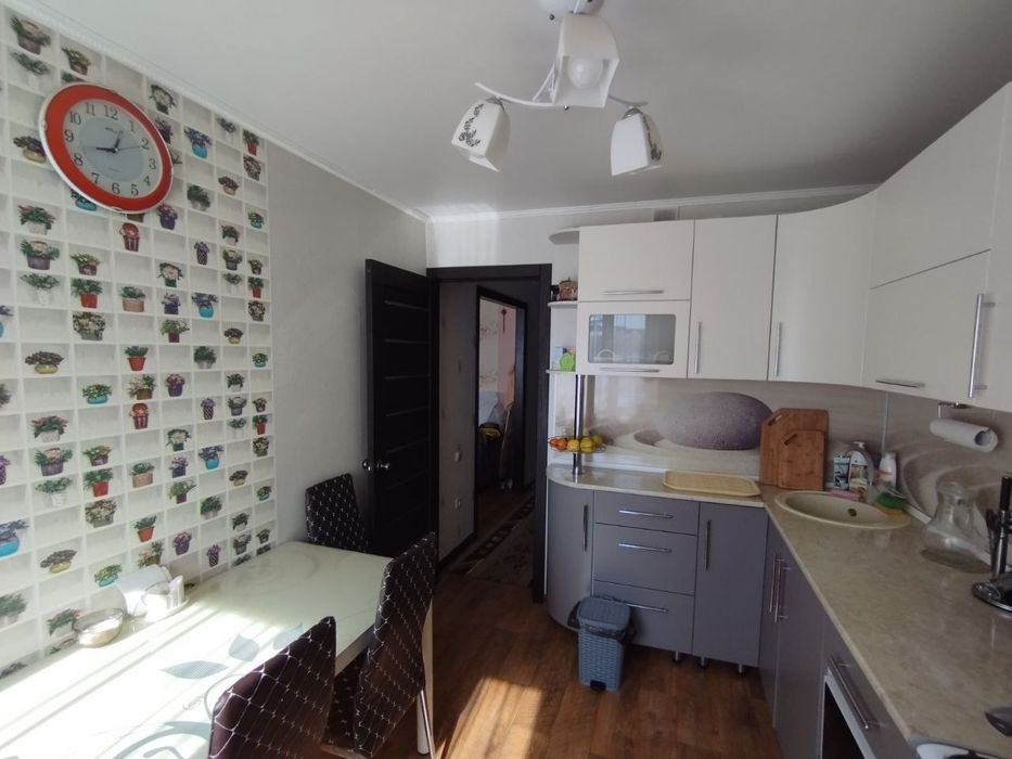 3х комнатная, 6 микрорайон