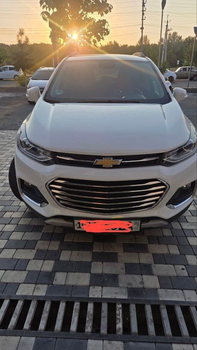 TRACKER 1 premier