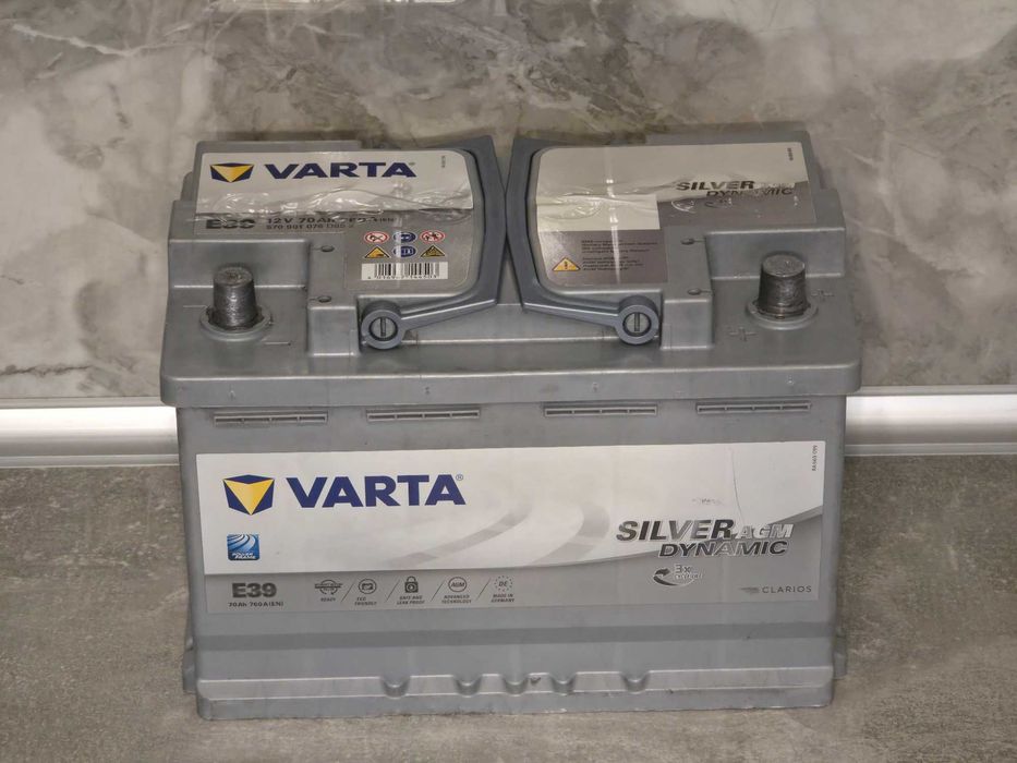 Акомулатор VARTA 12V 70Ah 760A