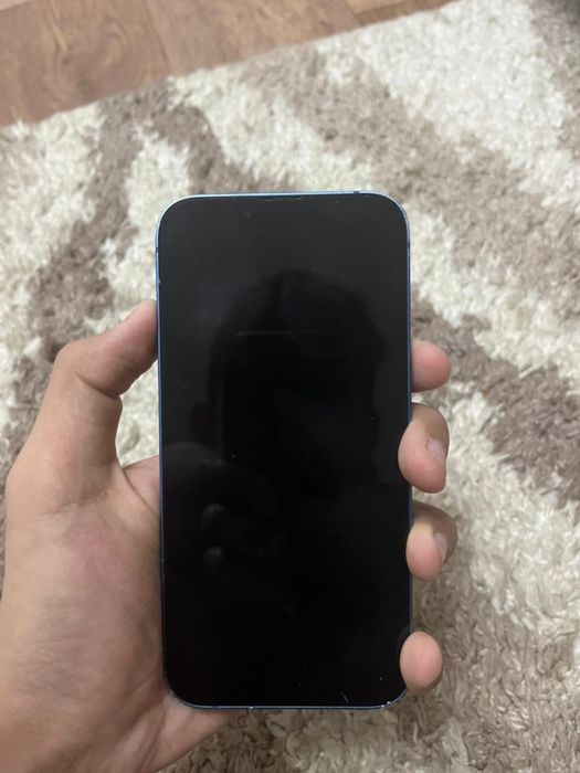 Айфон 13 в идельном состояний