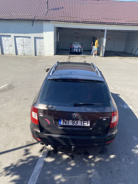 Skoda Super 2 2011/2.0/140cp