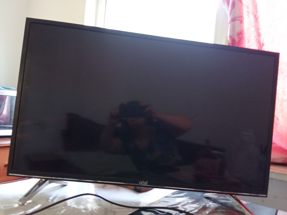 Продам телевизор