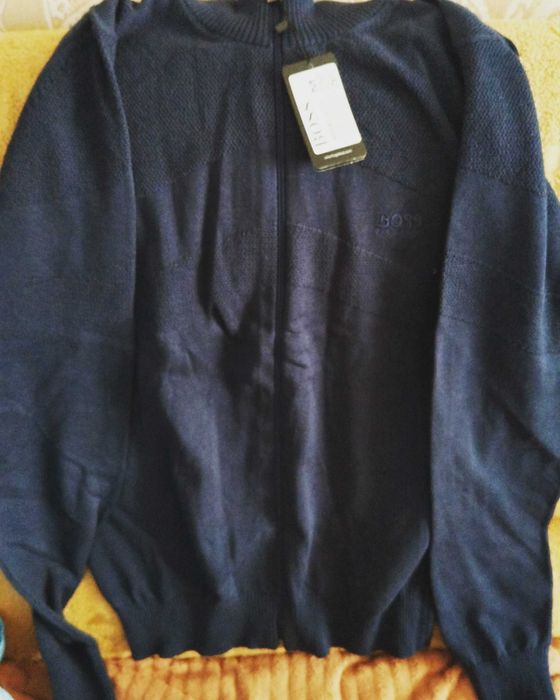 Продам мужскую одежду