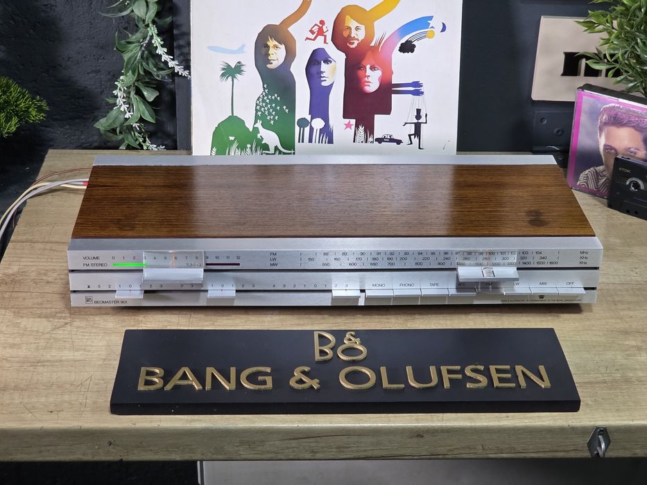 Receiver BANG & OLUFSEN beomaster 901, B&O  vintage reteo amplituner hifi stereo, lemn nuc