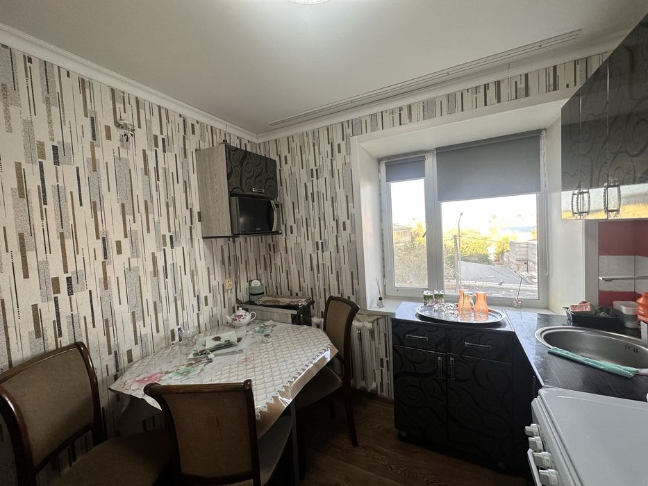 Сдам 2 комнатную квартиру
