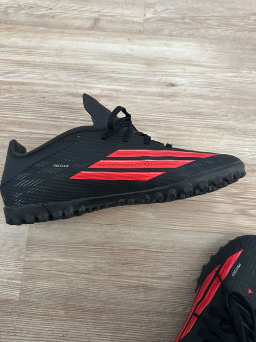 Футболни стоножки ADIDAS F50
