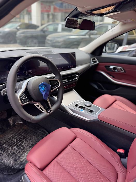 BMW i3 35L eDRIVE 2025/25