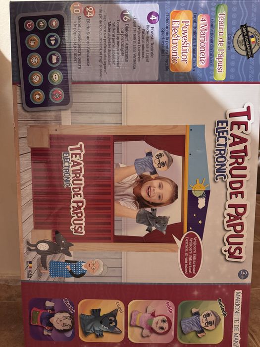 Teatru de papusi interactiv