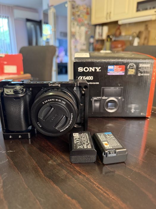 SONY A6400 + китов обектив + smallrig cage