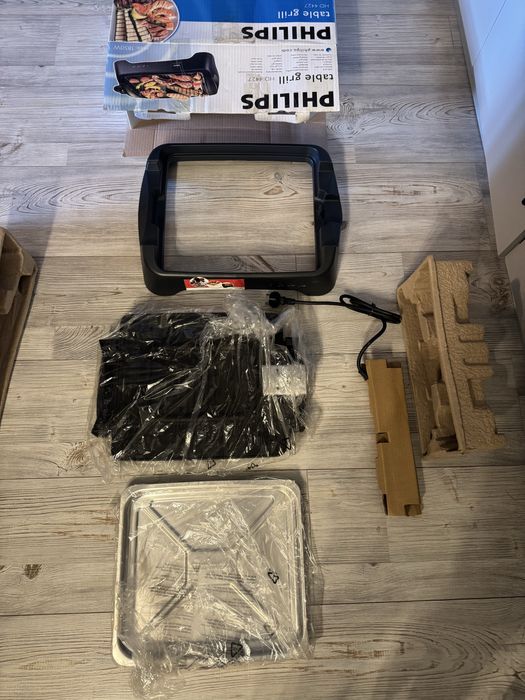 Продам настольный гриль новый Philips
