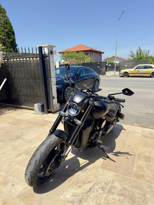 Suzuki Intruder M109 Custom Harley Night Rod Unicat!