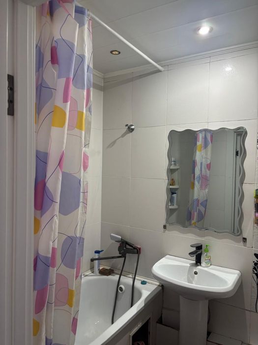 Продам 3 комн.улучшенной план.Р-н Океана