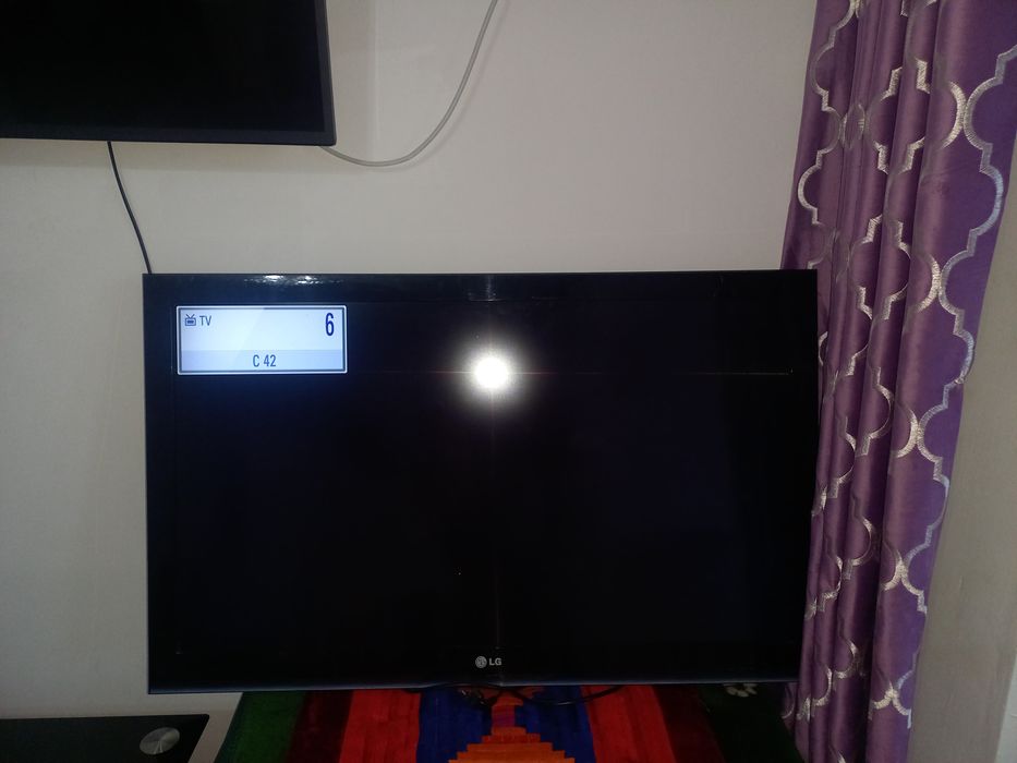 Телевизор LG 43/108