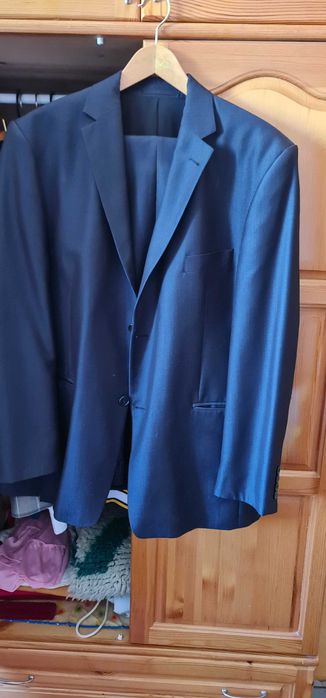 Мъжки елегантен костюм