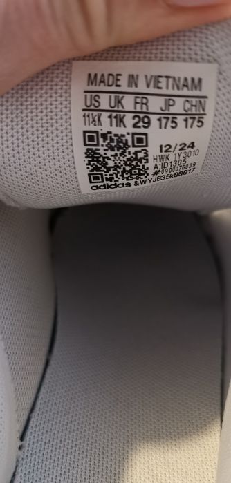 Adidasi adidas  pentru fete