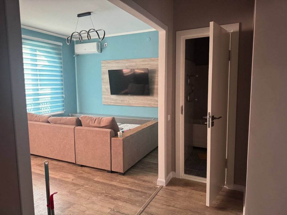 СРОЧНО ЧИРЧИК продается евро квартира новостройка 3/7/9