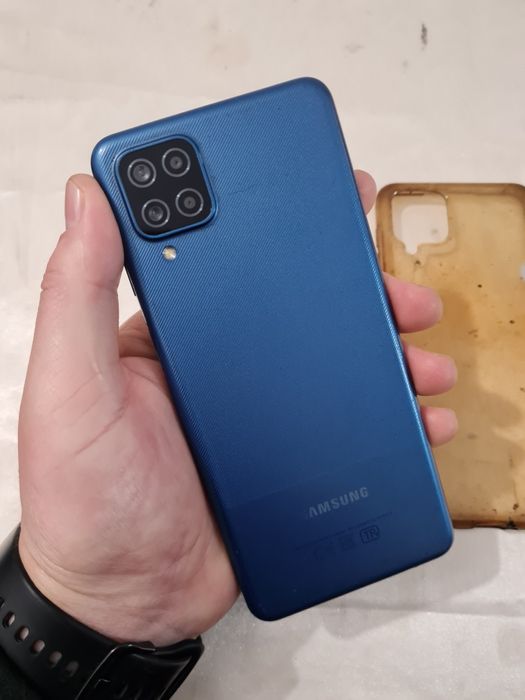 Samsung Galaxy A12  Хорошш!!!
