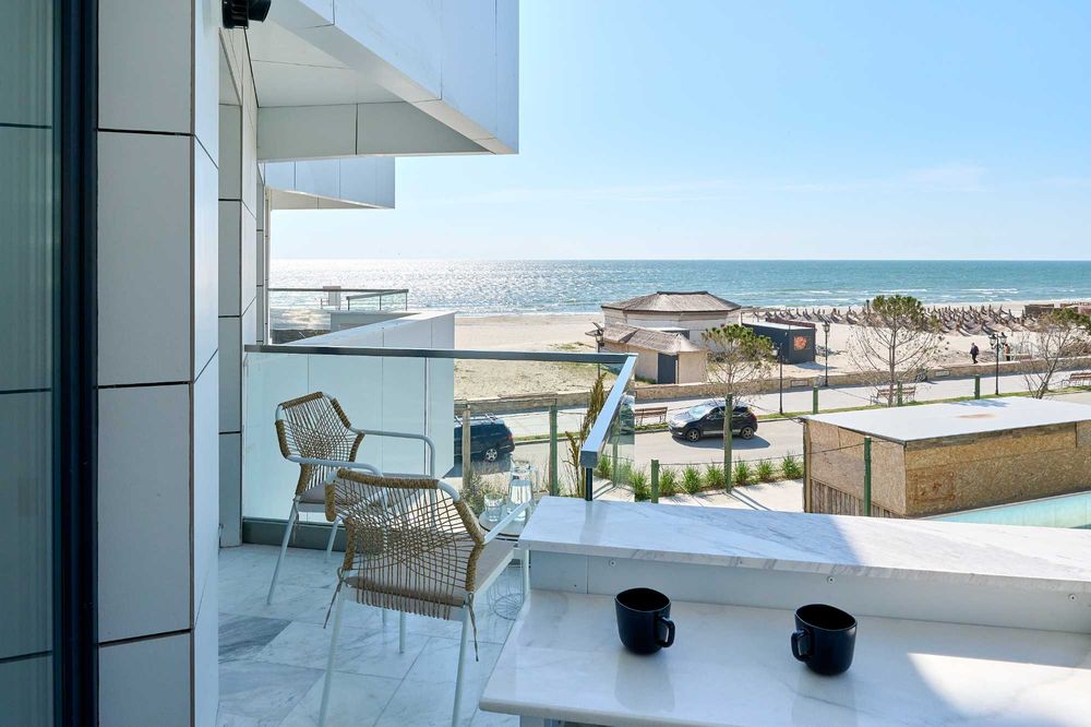 Închiriere apartament 2 camere vedere superbă la mare–Alezzi Infinity